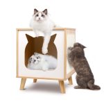Retro TV-Shaped Wooden Cat House & Scratching Stand – Natural Wood